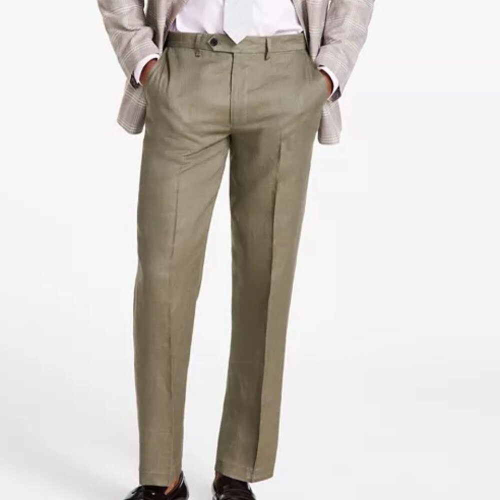 Nautica Elegant tan dress pants. Perfect for formal occasions.